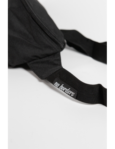 Kein Mensch ist illegal - No Borders - Gürteltasche - Black