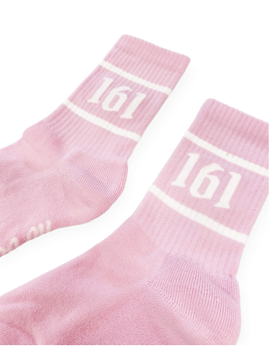 161 - No Borders - Socken - Pink Pinke 161 TennissockenFarbe: Rosa / Weiß Material: 80% Baumwolle, 15% Polyamide, 5% ElastaneHier findest du unser komplettes 161 Sortiment. No Borders