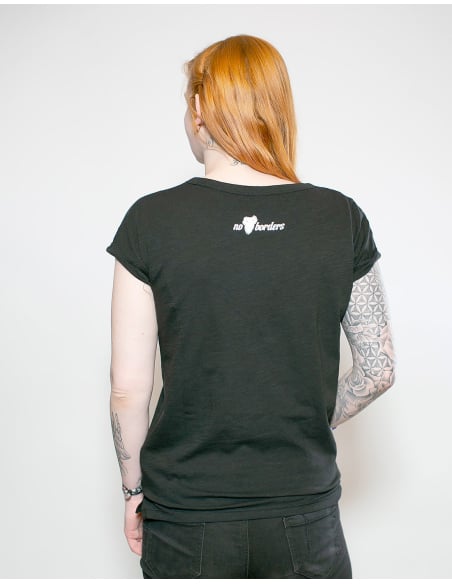 Fußballfans für Feminismus - No Borders - T-Shirt tailliert -