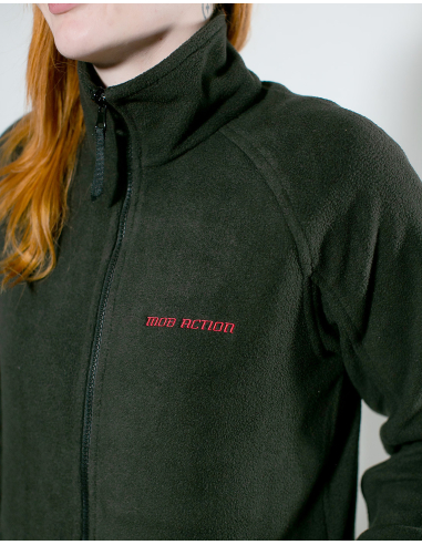 Mob Action Classic - Fleecejacke - Schwarz/ Rot Mob Action Classic - KollektionFarbe: Schwarz Material: Fleece - 100 % Polyester Seitentaschen mit Reißverschluss Ärmel mit Bündchen Stick - Roter Stern auf rechtem Ärmel Mob Action - Sticklogo - in Rot No Borders