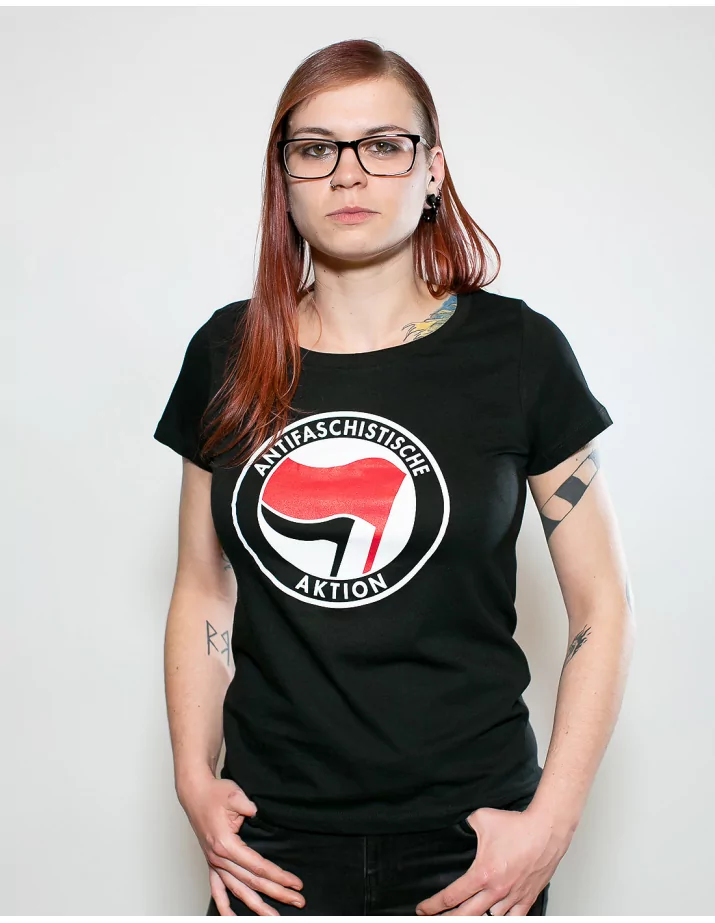 Antifaschistische Aktion - No Borders - T-Shirt tailliert -