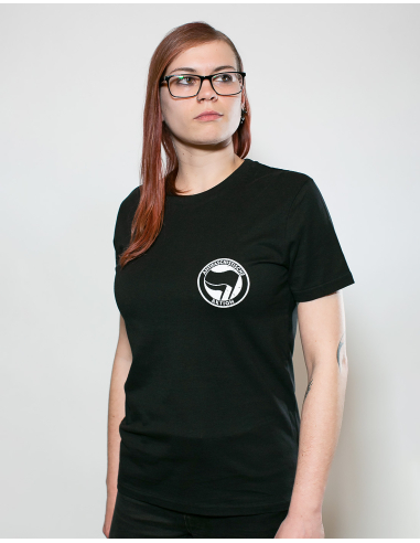 Wer gegen Nazis kämpft... - No Borders - T-Shirt - Black - @ No Borders