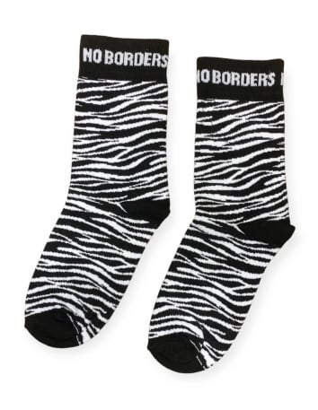 Fight Borders Fight Nations - Black Mosquito - T-Shirt - Black - @ No Borders