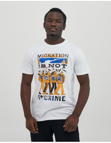 Migration is not a crime - T-Shirt