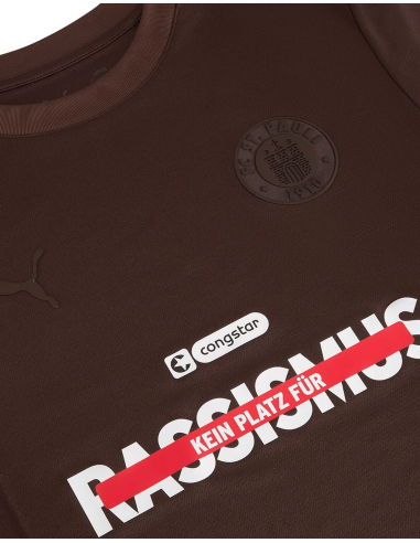 St. Pauli - Special jersey - 24/25 - Kein Platz für Rassismus Item description Color: dark brownMaterial composition: 100% recycled polyesterManufacturer: FC St. Pauli Merchandising GmbH &amp; Co. KG, Harald-Stender-Platz 1, 20359, Hamburg, info@fcsp-shop.com Here you can find the complete selection of St. Pauli jerseys in our store. No Borders
