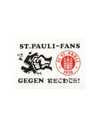 St. Pauli - Magnet - "Gegen Rechts" - @ No Borders