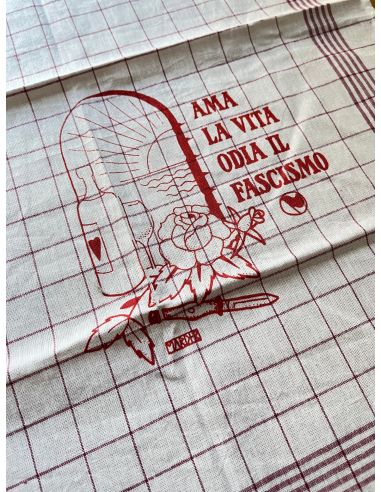 Marder - Geschirrtuch - Ama La Vita odia il Fascismo - @ No Borders
