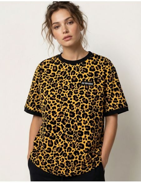 leo-no-borders-t-shirt-allover