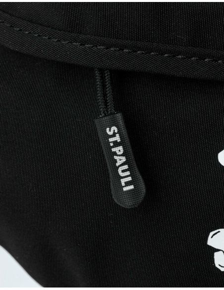 st-pauli-hipbag-skull-black-zipper
