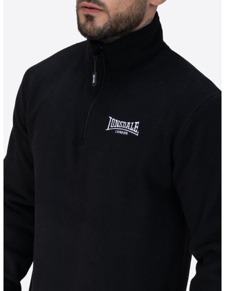 lonsdale-half-zip-lostock-black-detail