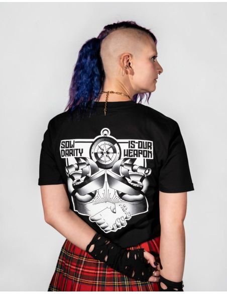 sea-punks-ts-solidarity-is-our-weapon-black-detail