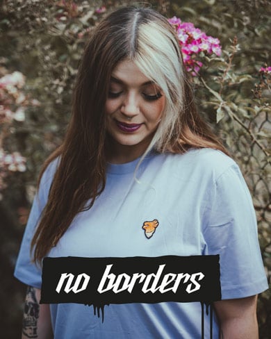 NO BORDERS T-SHIRTS